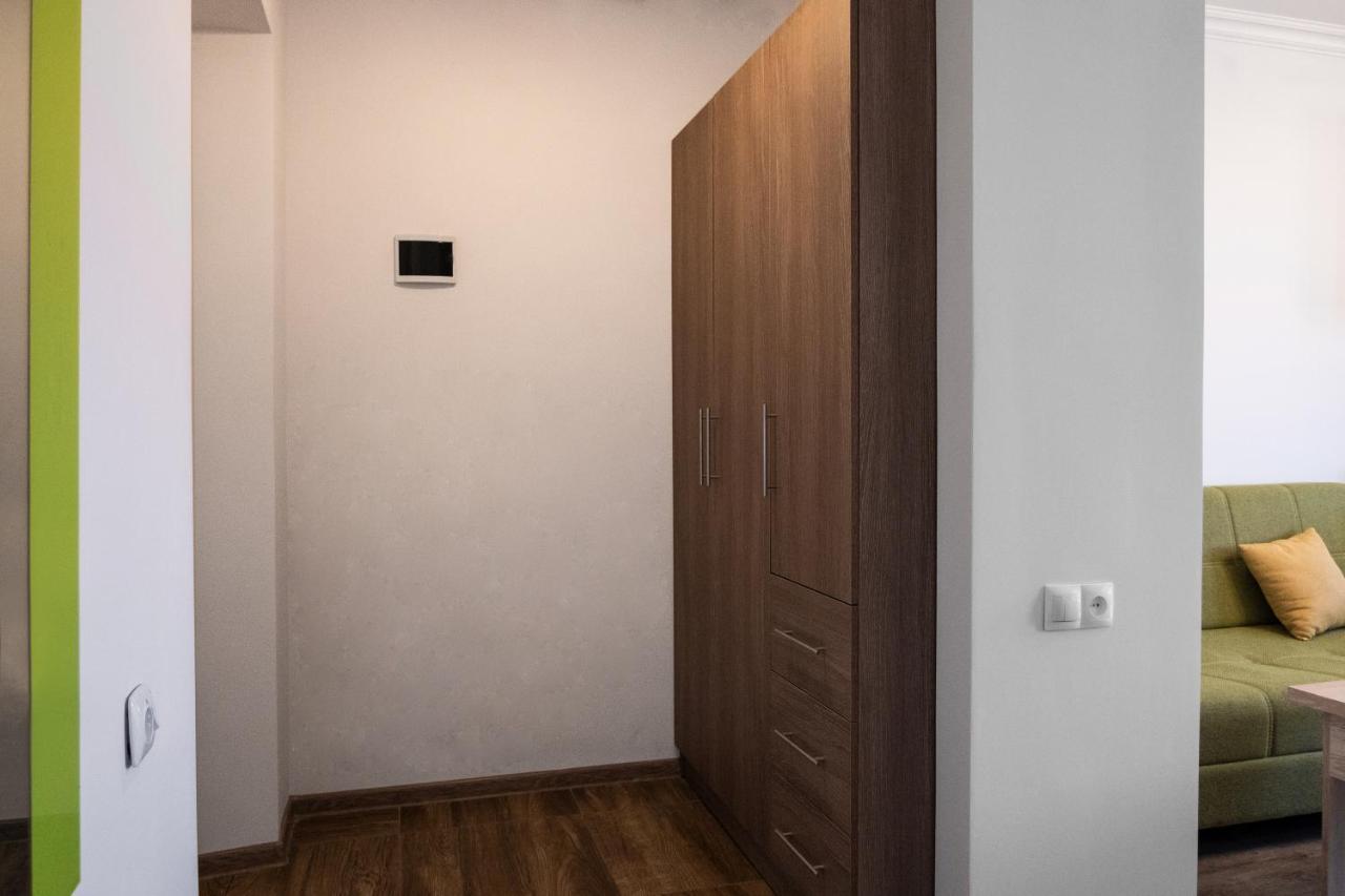 Bright Apartment On 13Th Floor Erévan Extérieur photo